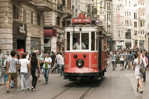 خیابان استقلال استانبول