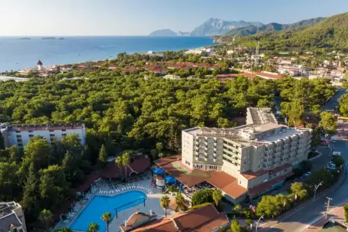 هتل آرماس کاپلان پارادایس تکیرووا