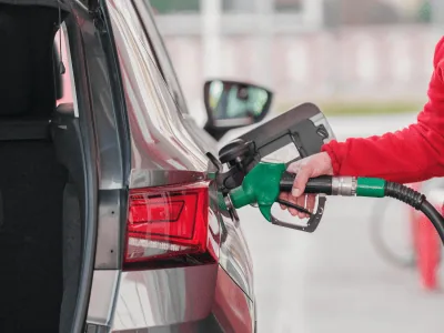 اثر مستقیم گرانی بنزین بر گردشگری داخلی!