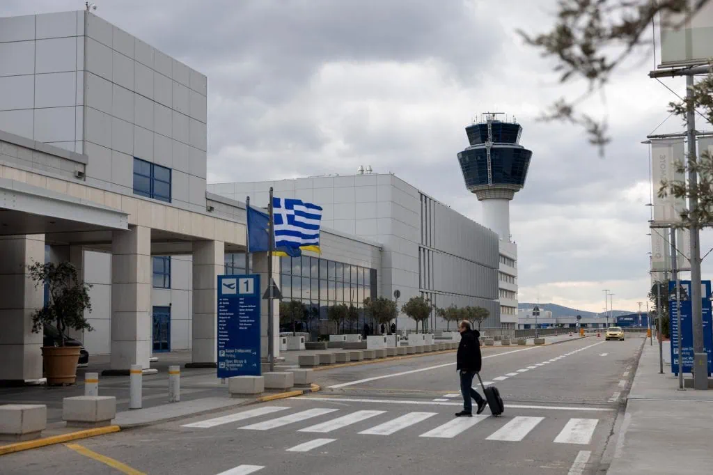 پرواز مستقیم تهران آتن